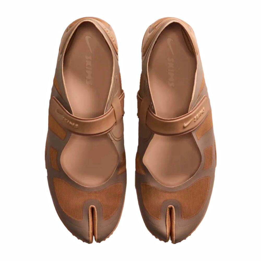 Nike Air Rift Brown Hook & Loop Strap Low Top Split Toe Sneaker 5.5